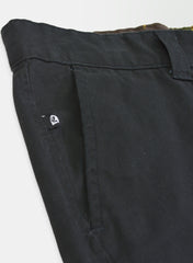 Bermuda Clasica Negro ZK001