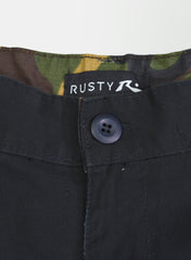 Bermuda Clasica Negro ZK001